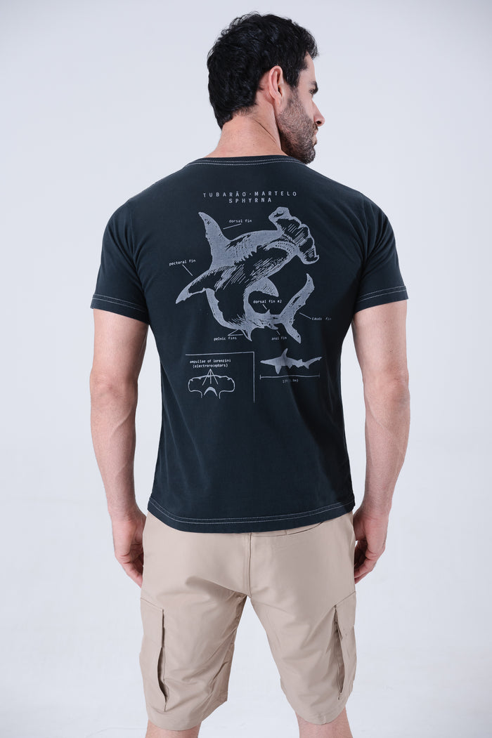 Camiseta Estampada Tubarão Martelo